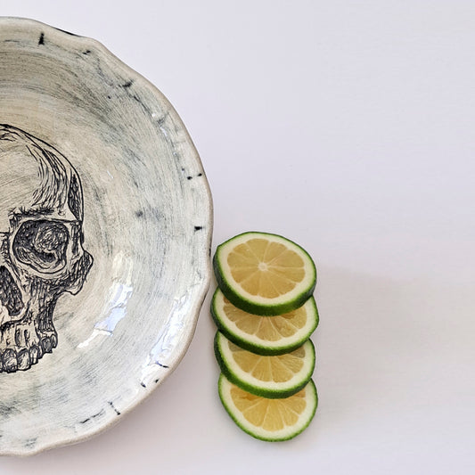 קערת הגשה גולגולת