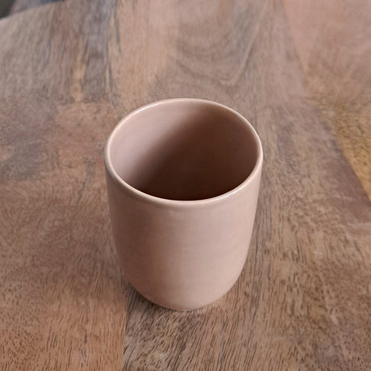 כוס בגוון מוקה מושלם