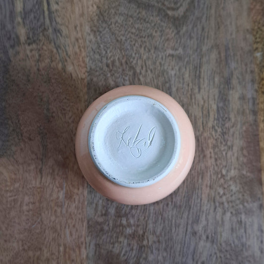 כוס בגוון אפרסק כתום