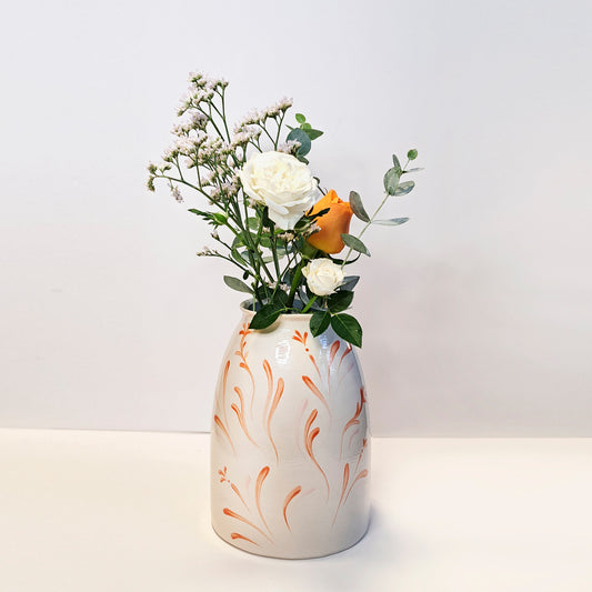 ואזה גדולה עם איורים בגווני כתום - דגם 1